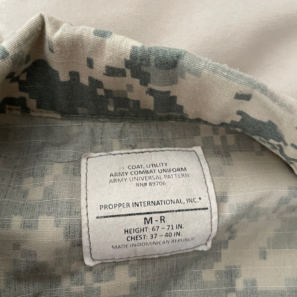 Coat, Utility Army Combat Uniform Army Universal … - image 3